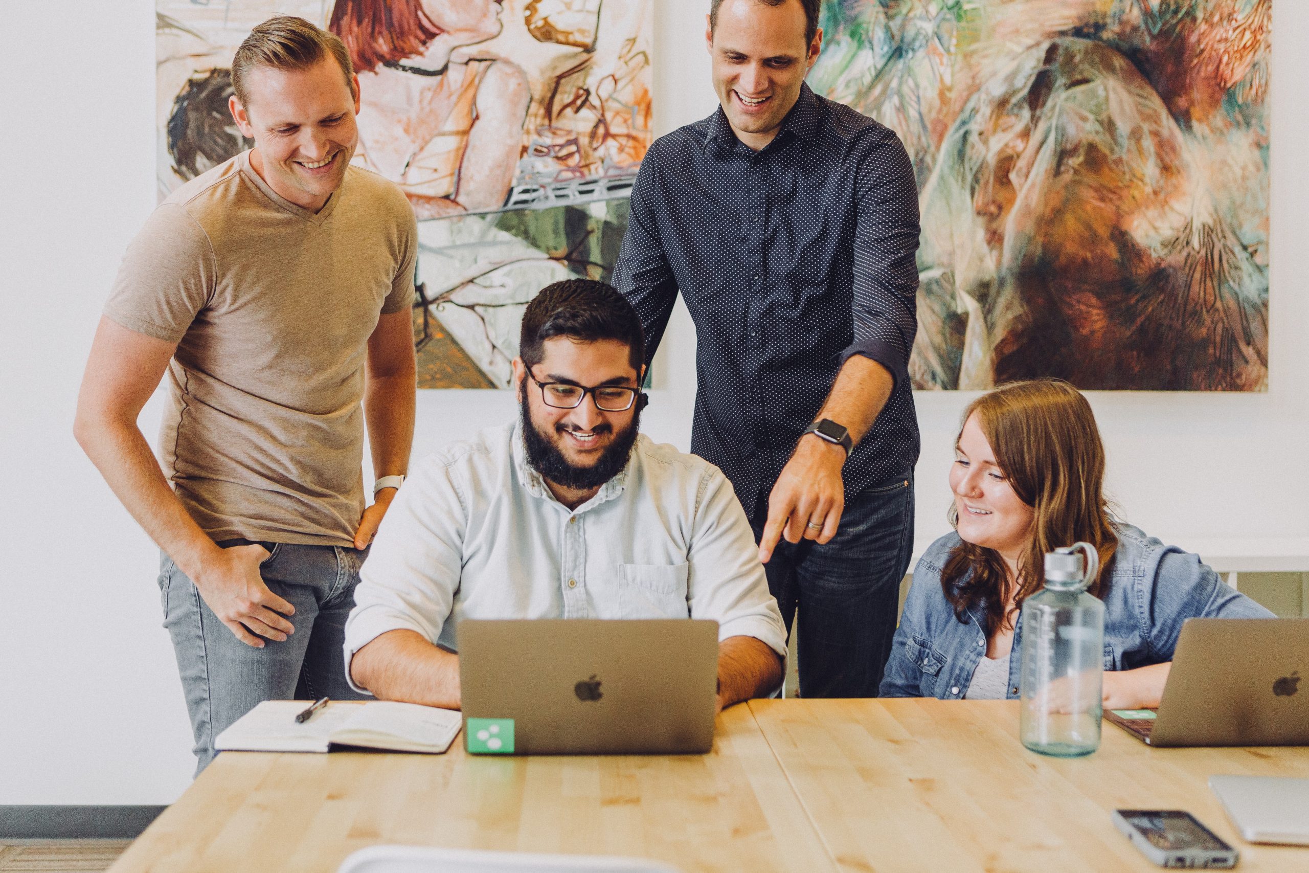 jud-mackrill-Of_m3hMsoAA-unsplash team building
